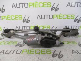 Motore tergicristallo anteriore