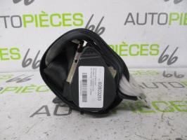 Ceinture arriere droit