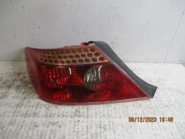 Fanale posteriore principale sinistro (luci)