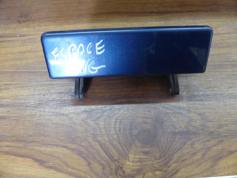 Poignee porte avant gauche