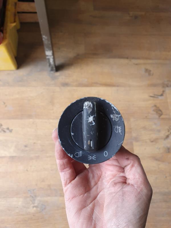 Commande de phare