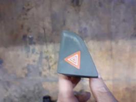 Bouton de warning