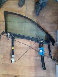 Leve vitre electrique avant gauche