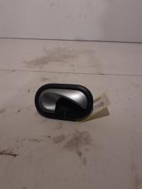 Poignee interieur avant droit
