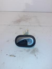 Poignee interieur avant gauche