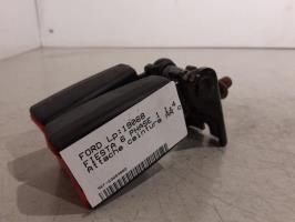 Attache ceinture arriere centrale