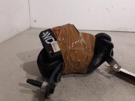 Ceinture avant droit