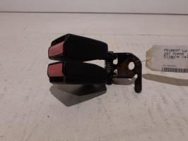 Attache ceinture arriere centrale