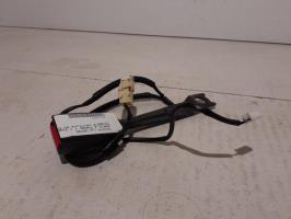 Attache ceinture avant droit