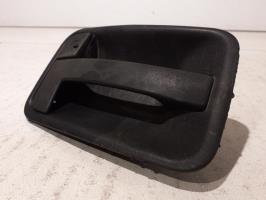 Poignee porte avant gauche