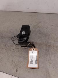 Attache ceinture arriere centrale