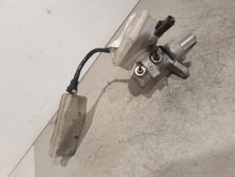 Maitre cylindre (freinage)