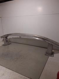 Renfort pare choc avant (traverse)