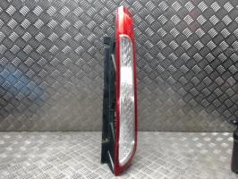 Fanale posteriore principale destro (luci)