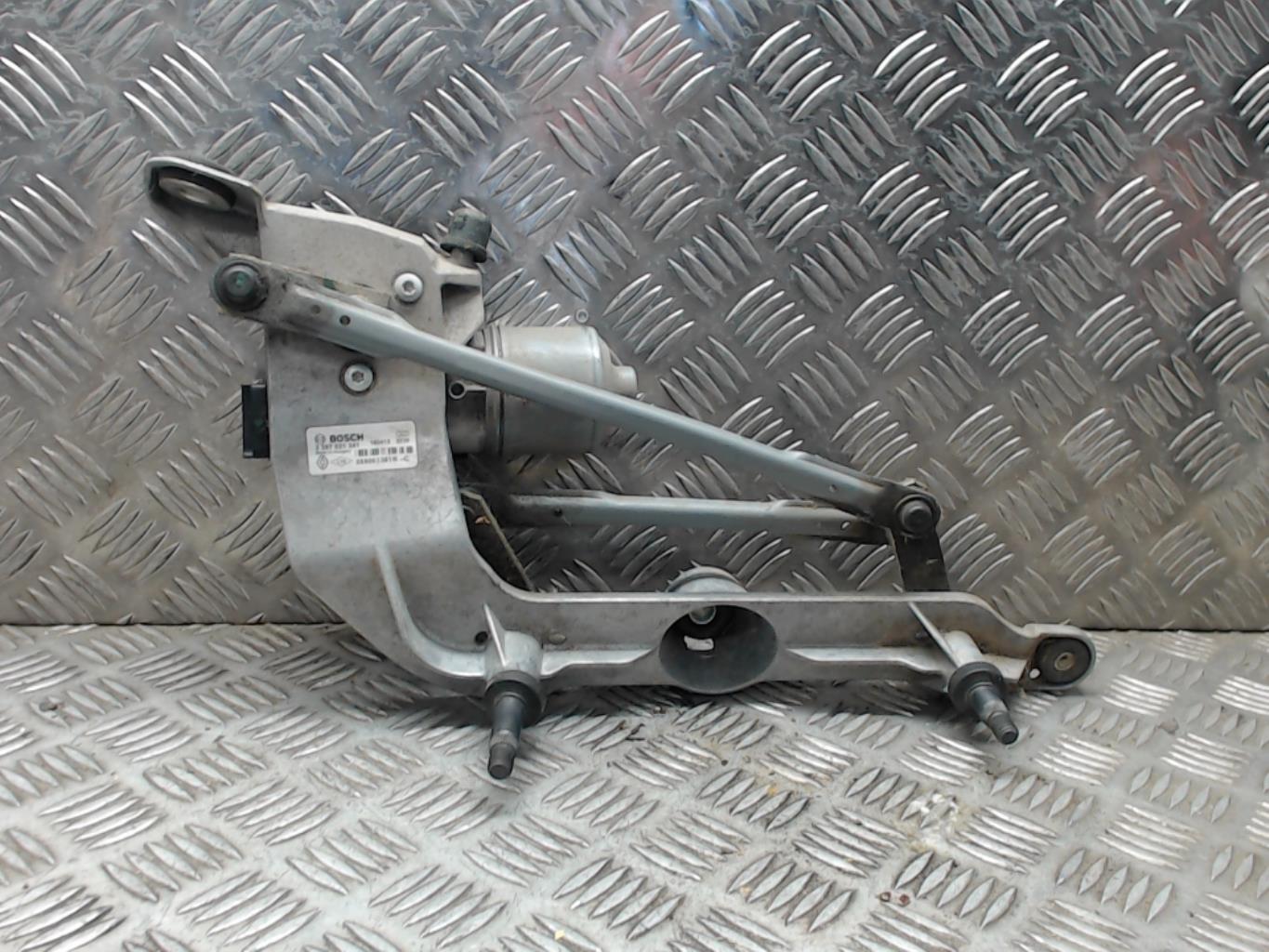 Moteur essuie glace avant