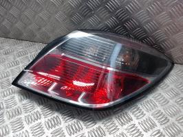 Fanale posteriore principale destro (luci)