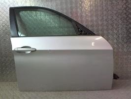 Porte avant droit