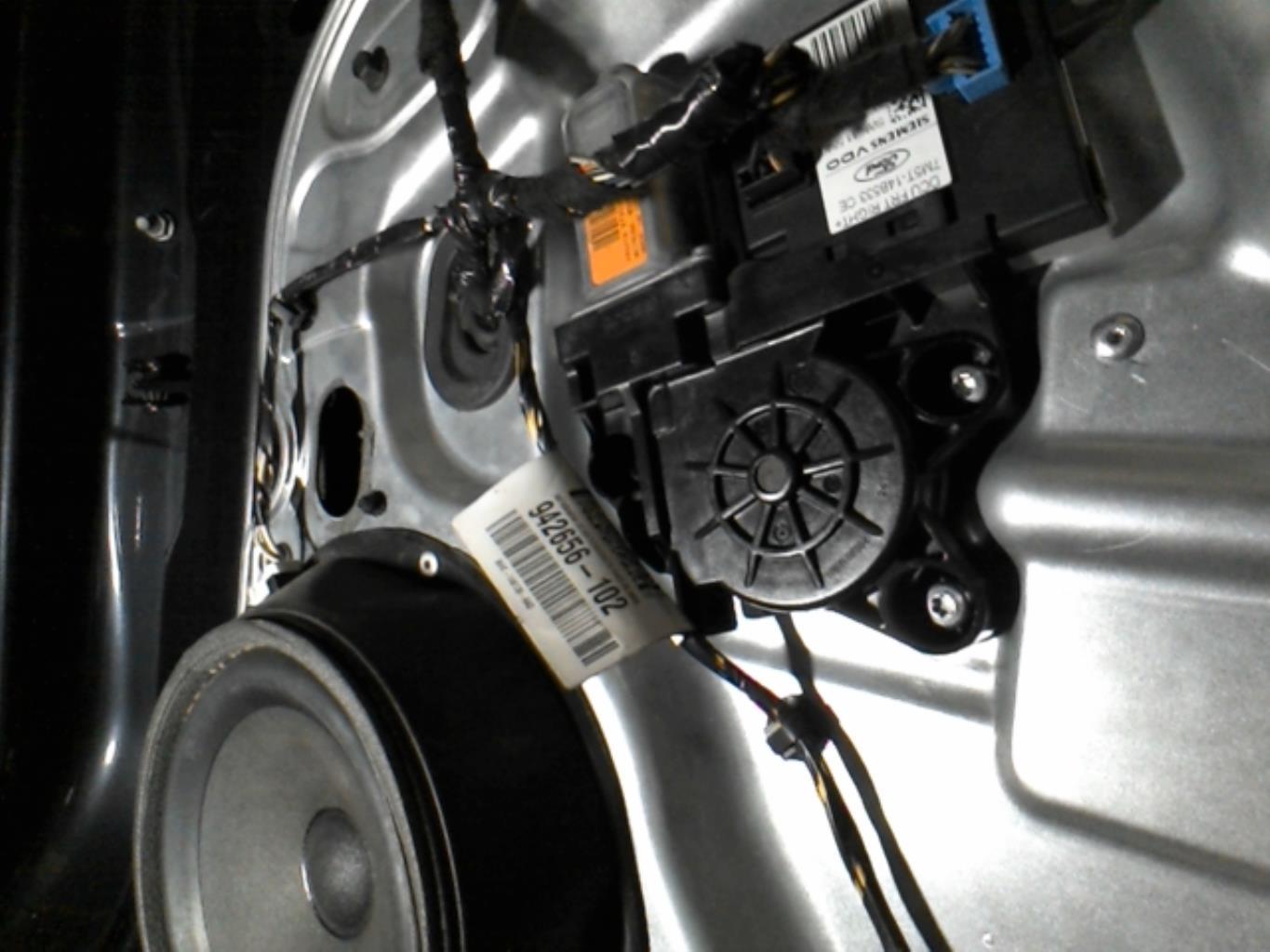 Leve vitre electrique avant droit