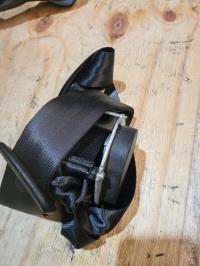 Ceinture arriere droit