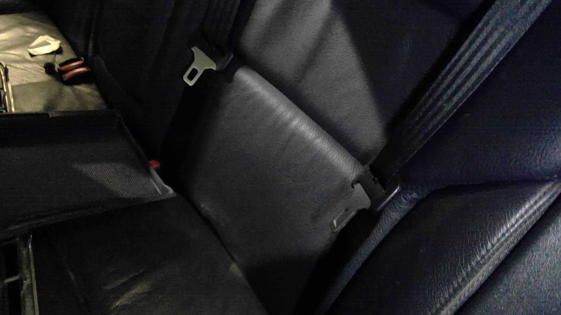 Ceinture arriere gauche