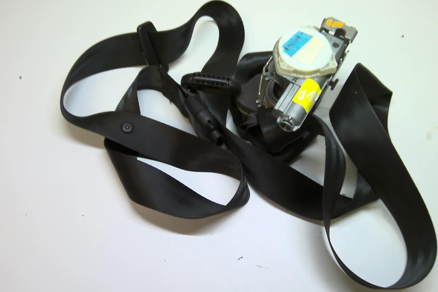 Ceinture avant droit
