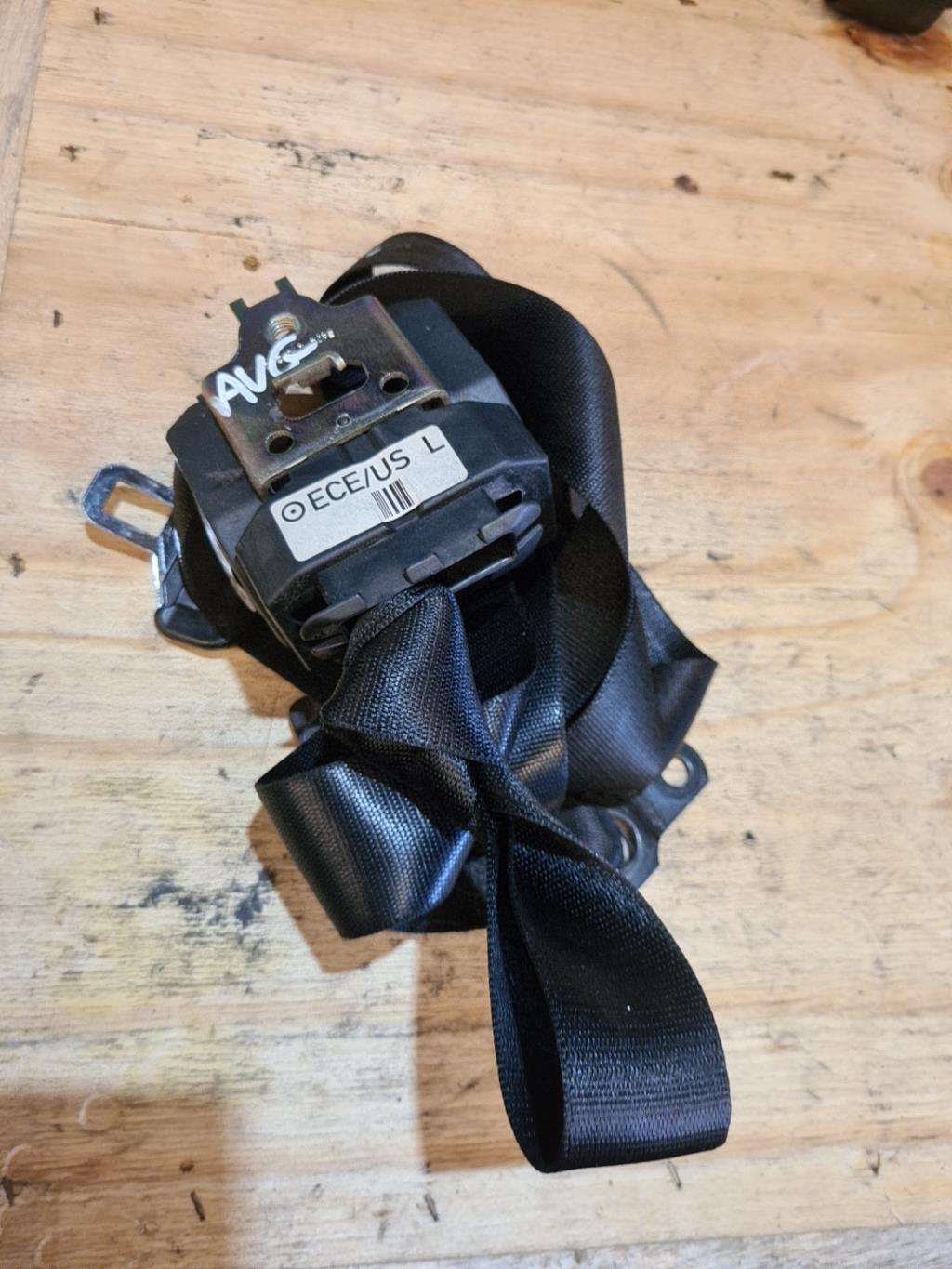Ceinture avant gauche