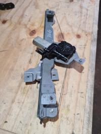 Leve vitre electrique avant gauche