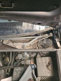 Moteur essuie glace avant