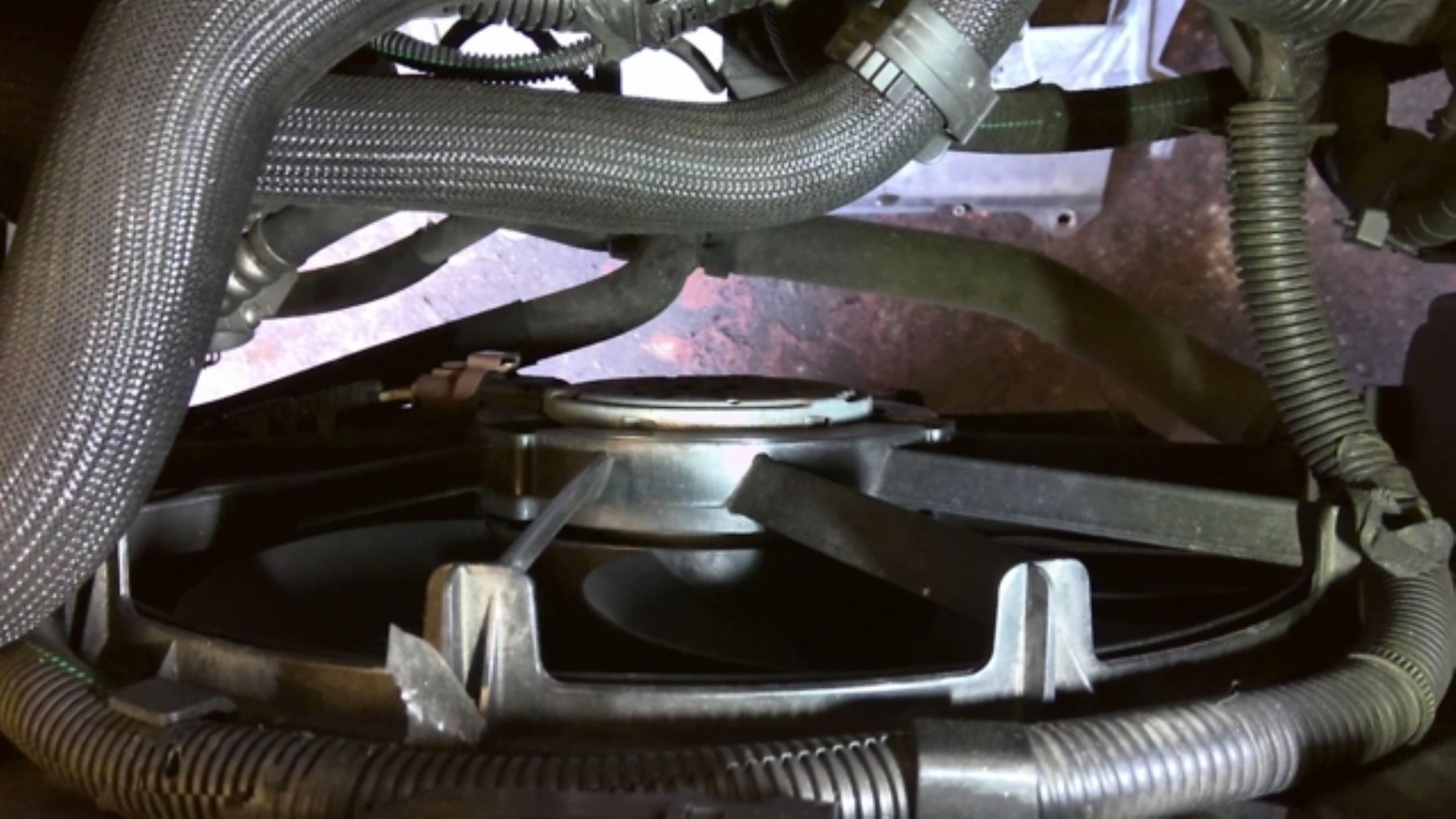Moto ventilateur radiateur