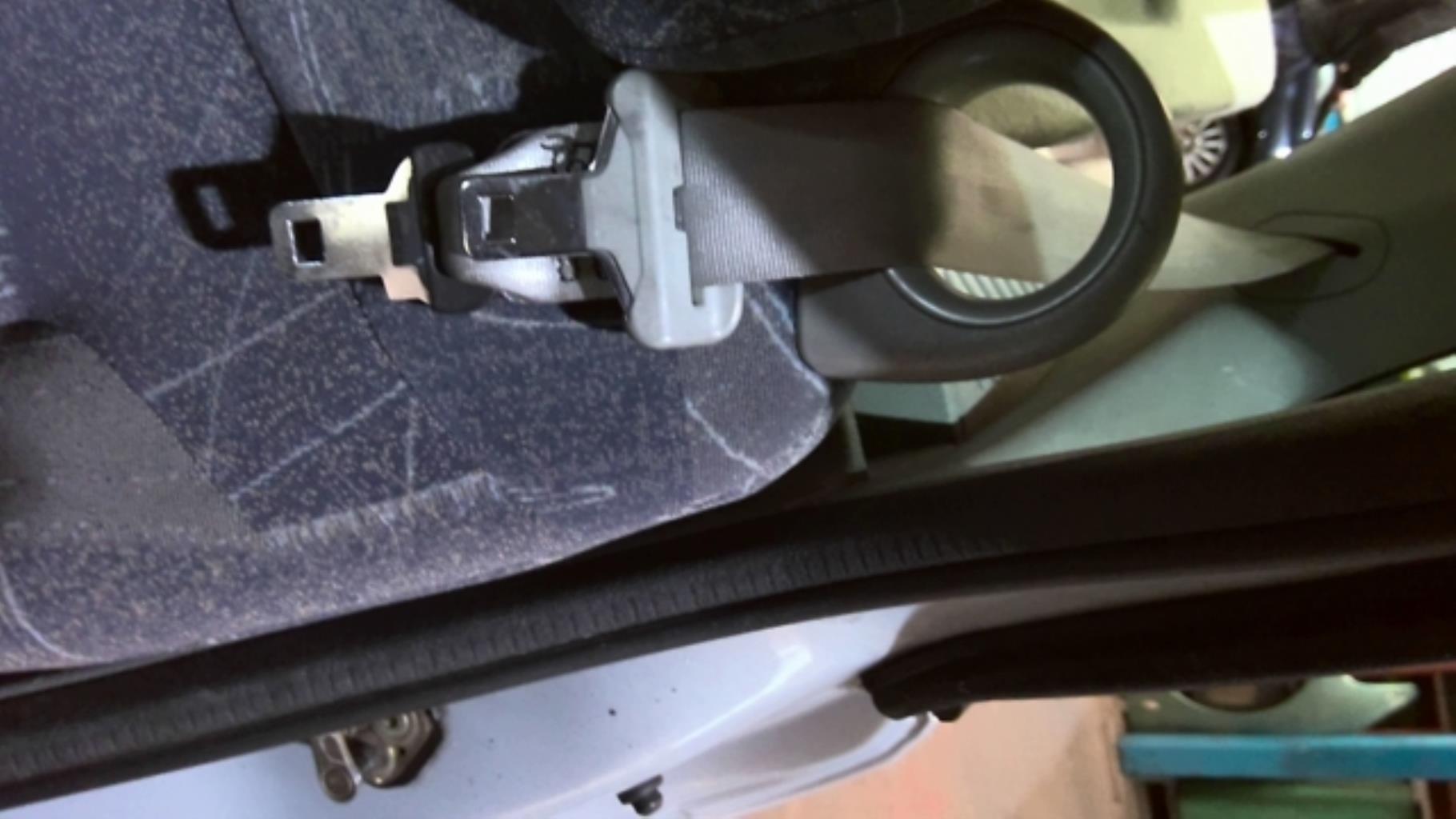 Ceinture arriere gauche