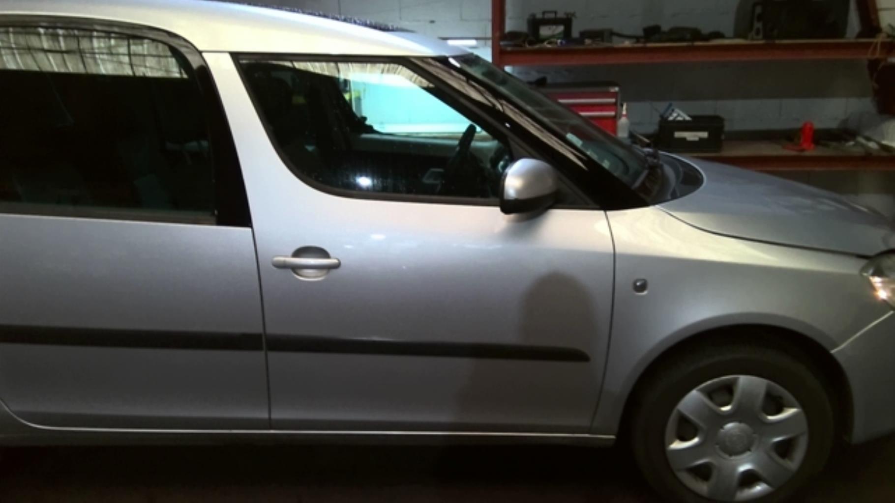 Porte avant droit