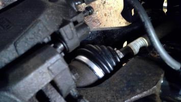Cardan gauche (transmission)