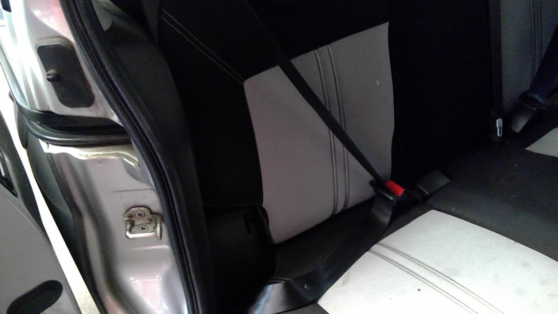 Ceinture arriere droit