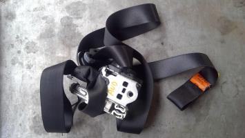 Ceinture avant droit