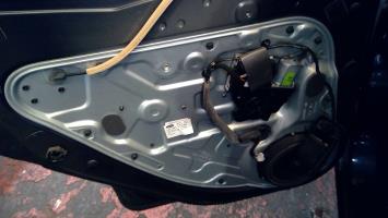 Leve vitre electrique arriere gauche