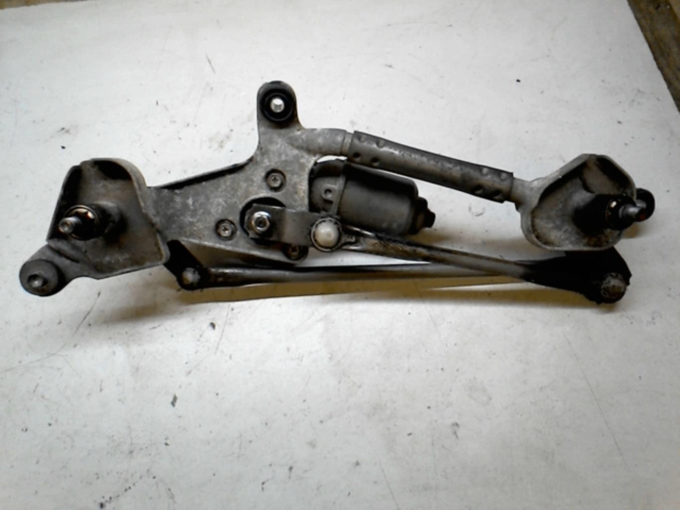 Moteur essuie glace avant