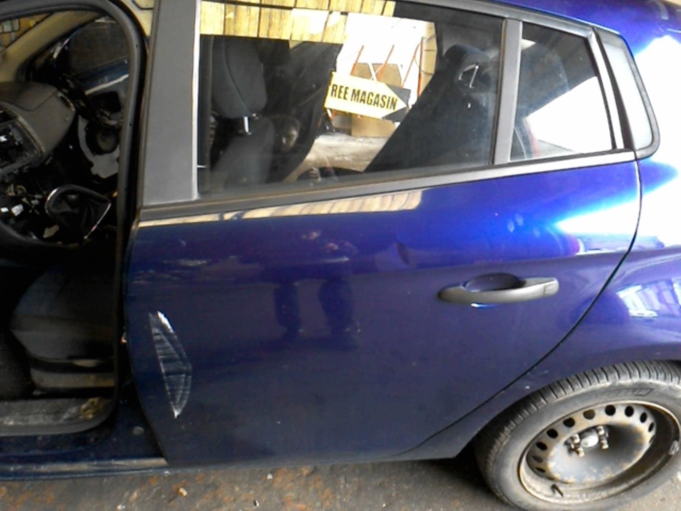 Porte arriere gauche