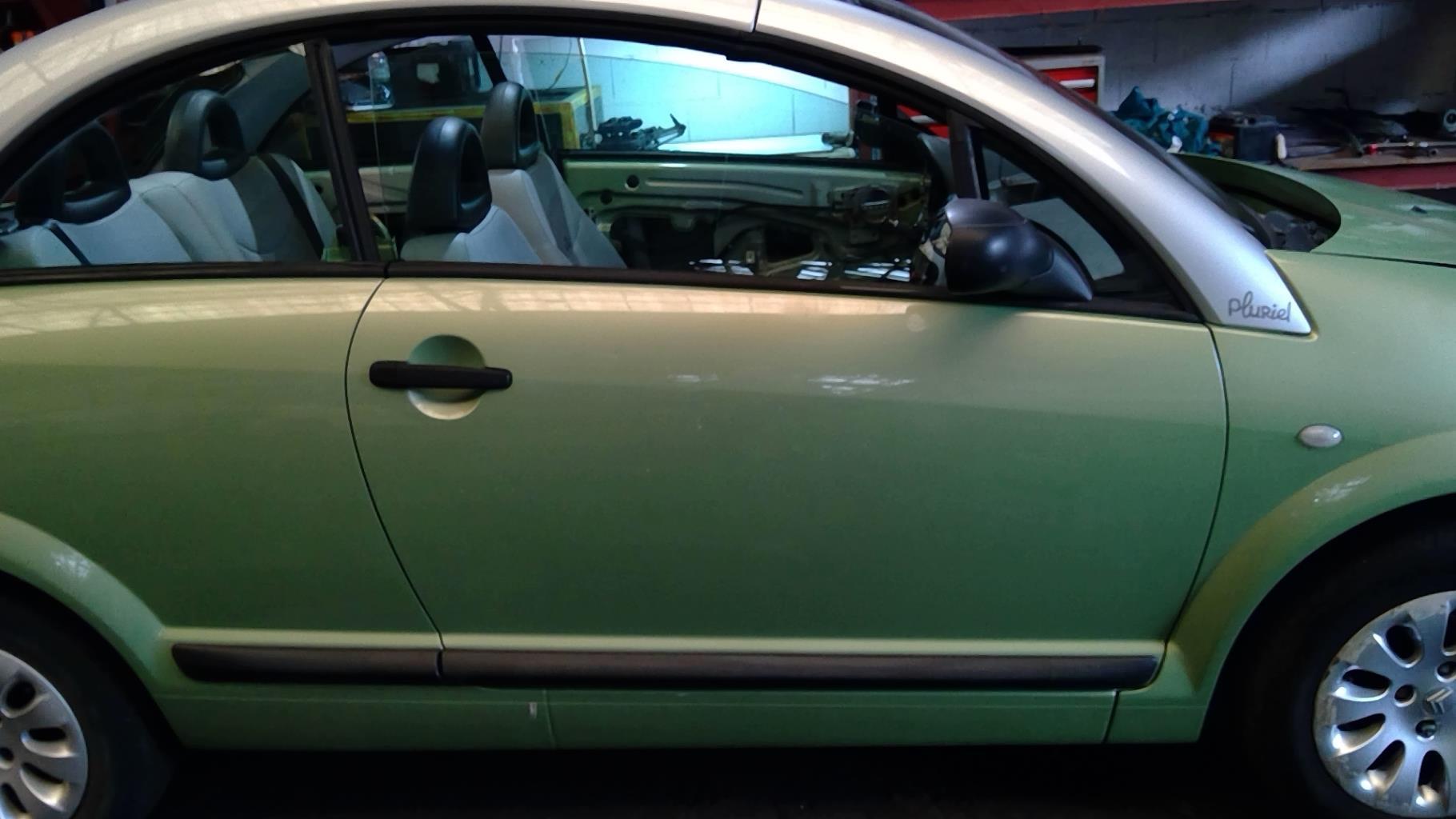 Porte avant droit