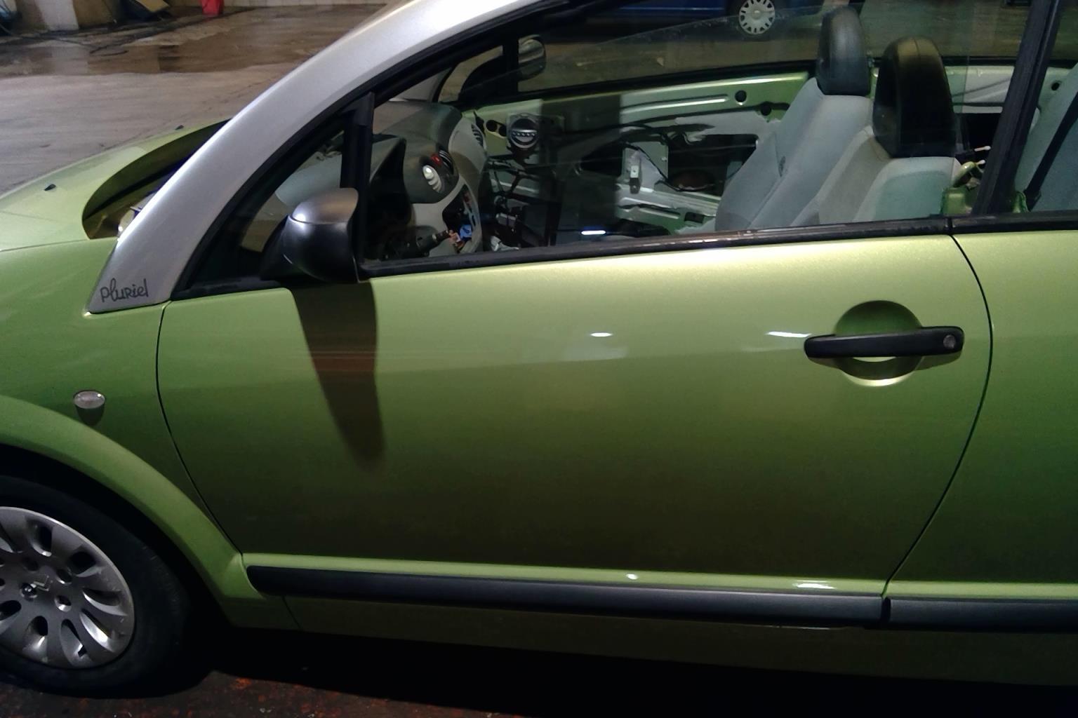 Porte avant gauche