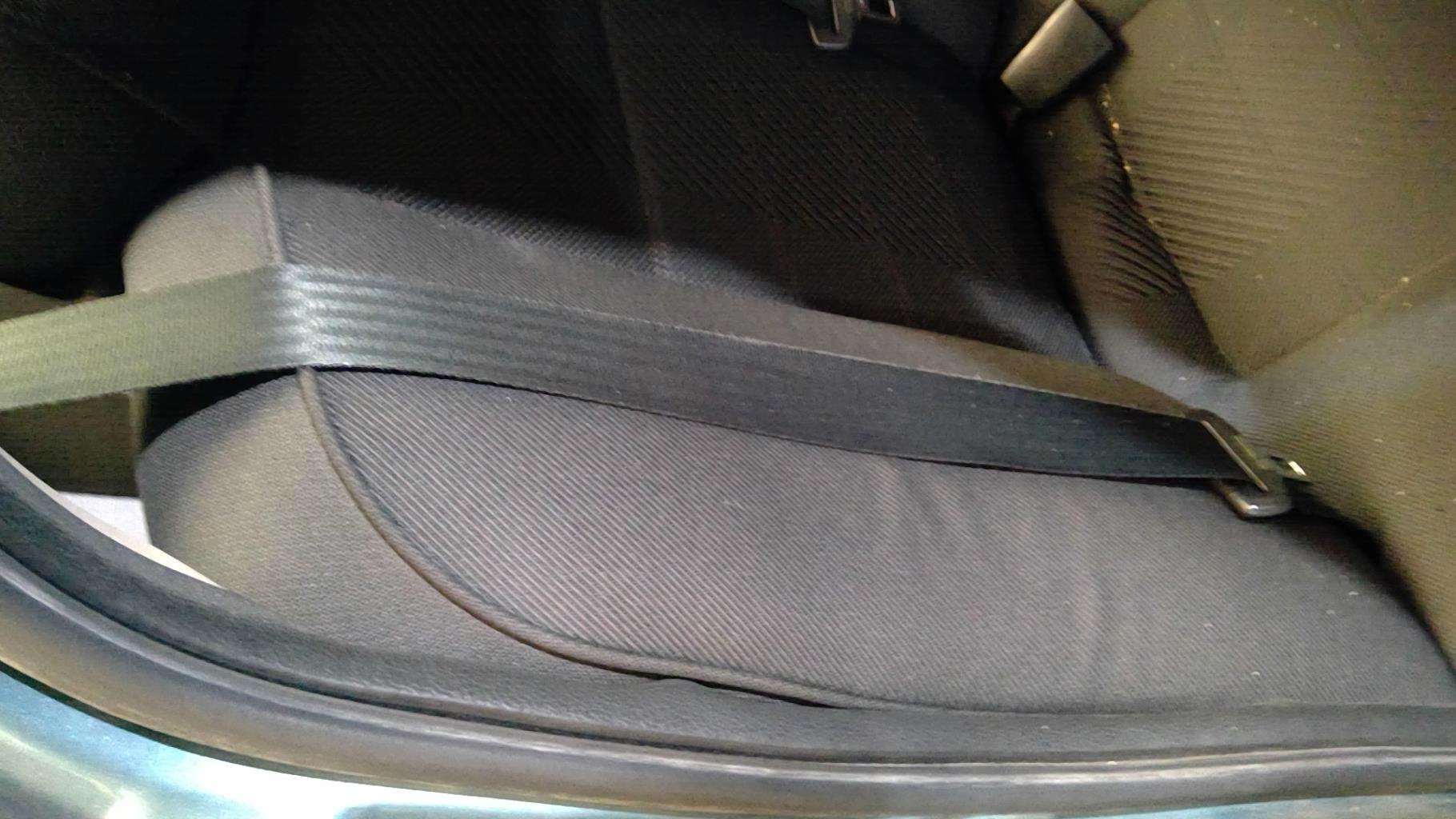 Ceinture arriere droit