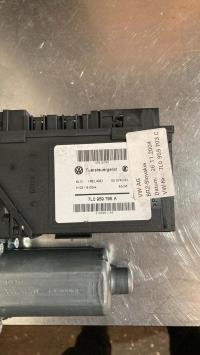 Moteur leve vitre arriere gauche