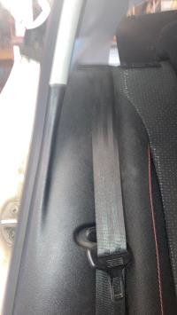 Ceinture arriere droit