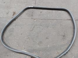 Joint de porte arriere droite