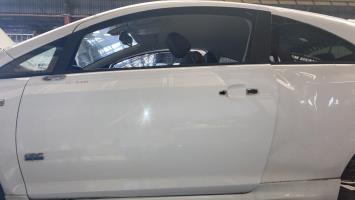 Porte avant gauche
