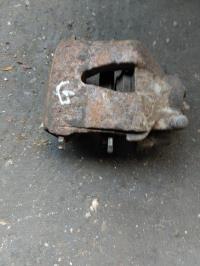 Etrier avant gauche (freinage)