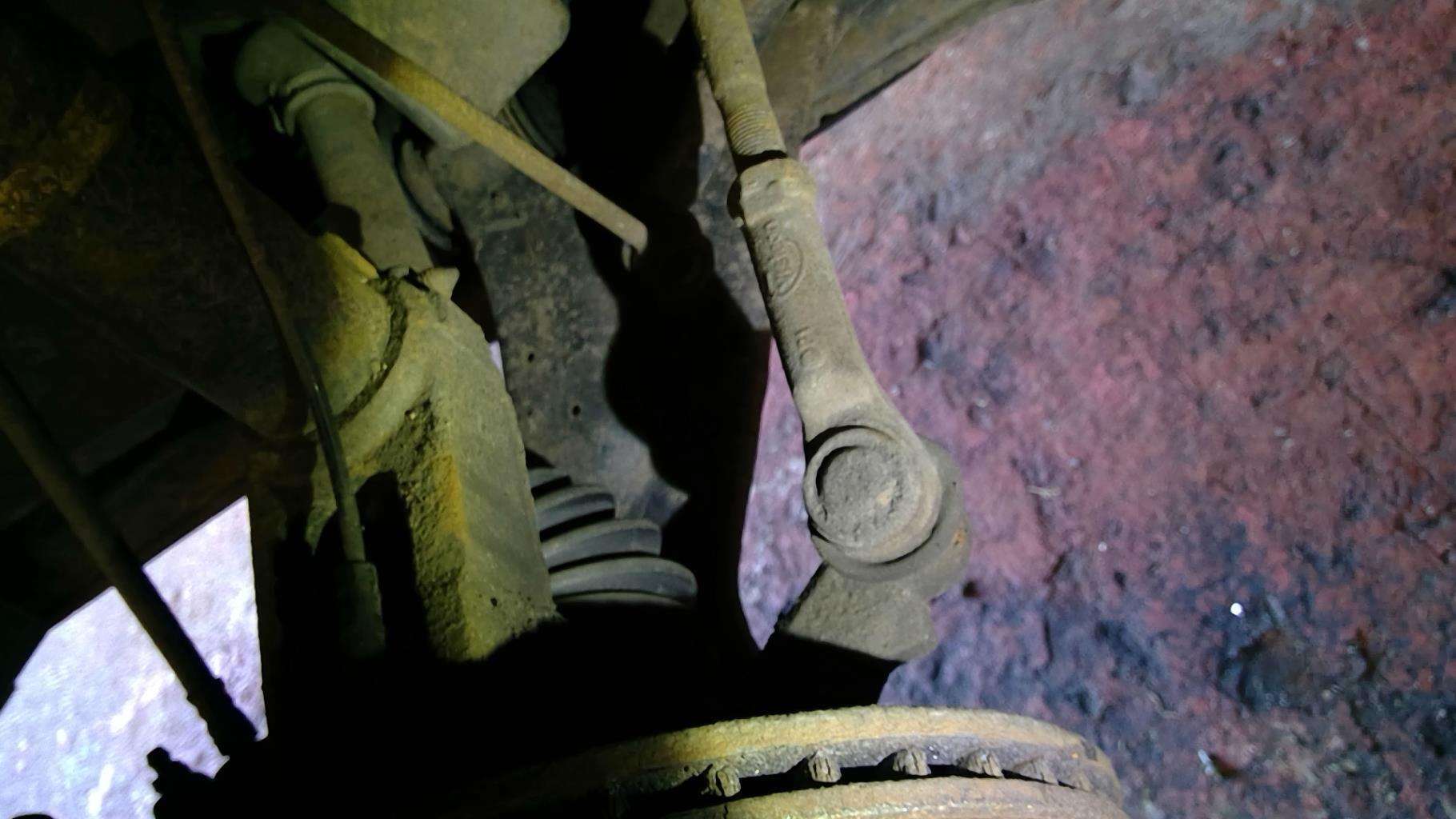 Triangle avant gauche