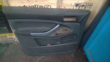Panneau de porte avant gauche