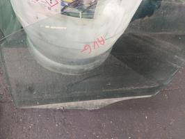 Vitre avant gauche