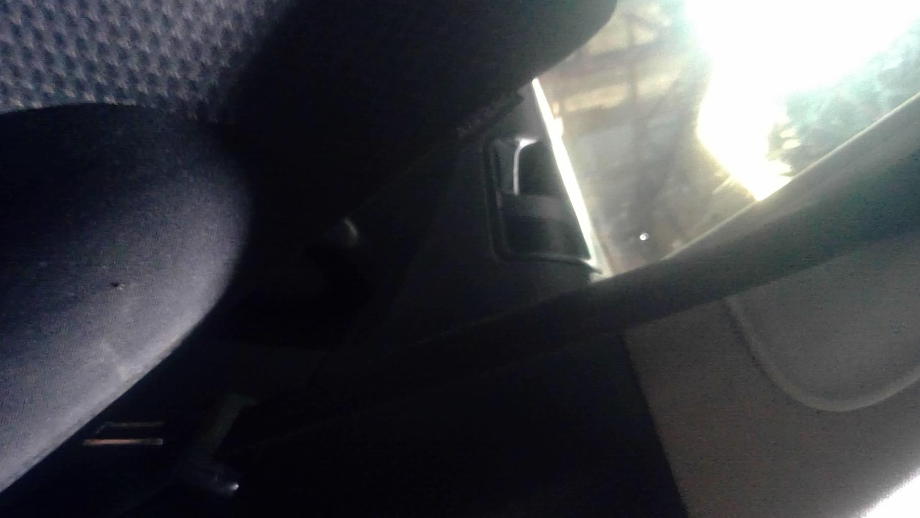 Ceinture avant gauche