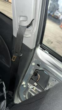 Ceinture avant gauche